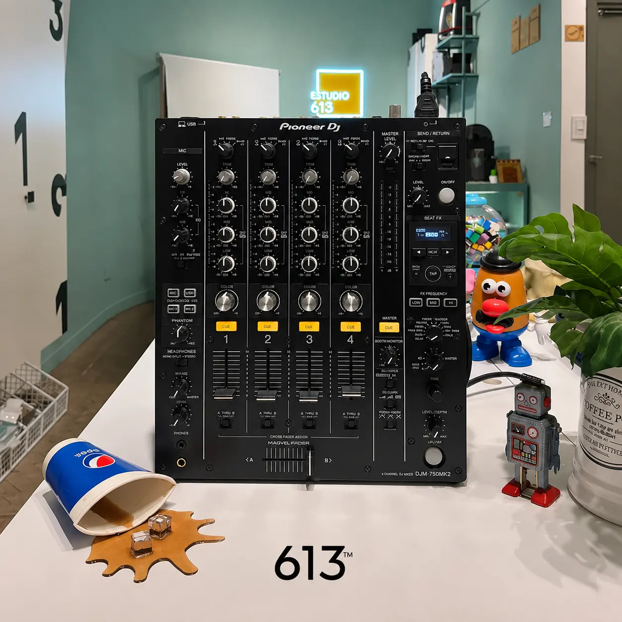 djm_750_estudio613