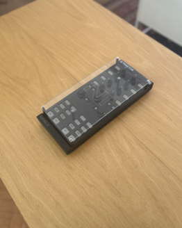 Dustcover Native Instruments X1 MK2