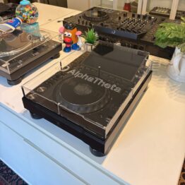 Dustcover Alphatheta CDJ 3000X