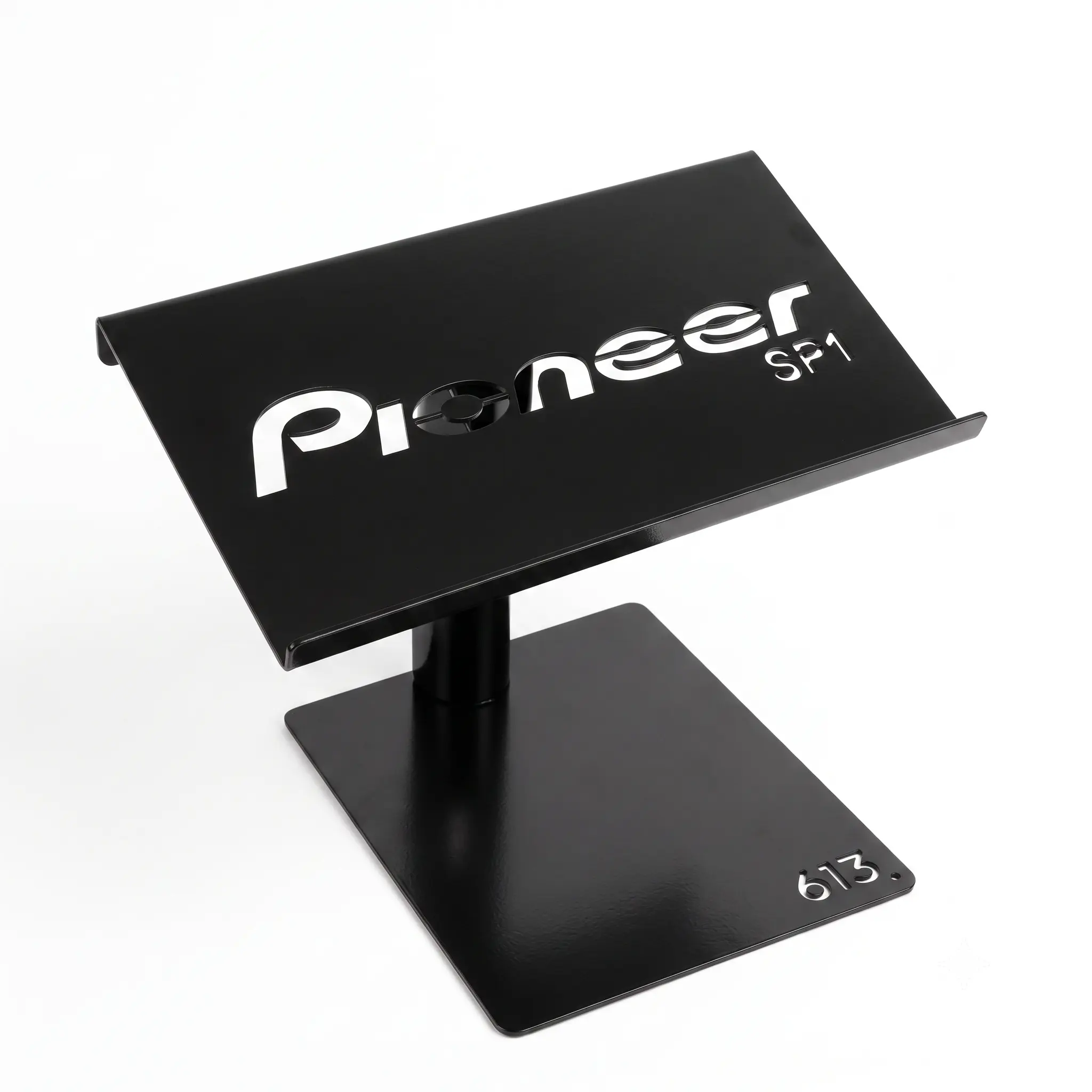 stand_pioneer_sp1